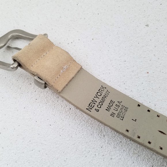 1980's New York & Comapny Wide Tan Suede Belt - Picture 5 of 7